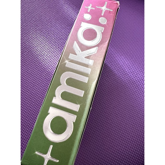 Amika Realm of Repair Set: NEW! Shampoo, Conditioner, Mask & Detangler - Picture 4 of 5